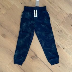 Splendid kids joggers. New with tags. Size5-6